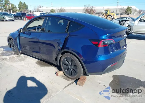 2025 Tesla Model Y Long Range Dual Motor All-Wheel Drive from USA, damaged, VIN 7SAYGDEE4SF249466